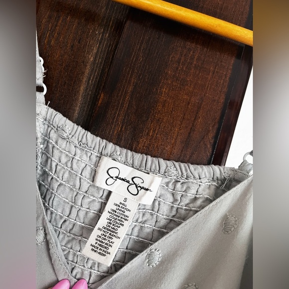 Jessica Simpson Gray Boho Mini Dress 🤍 Floral Eyelet Detailing - Picture 3 of 4